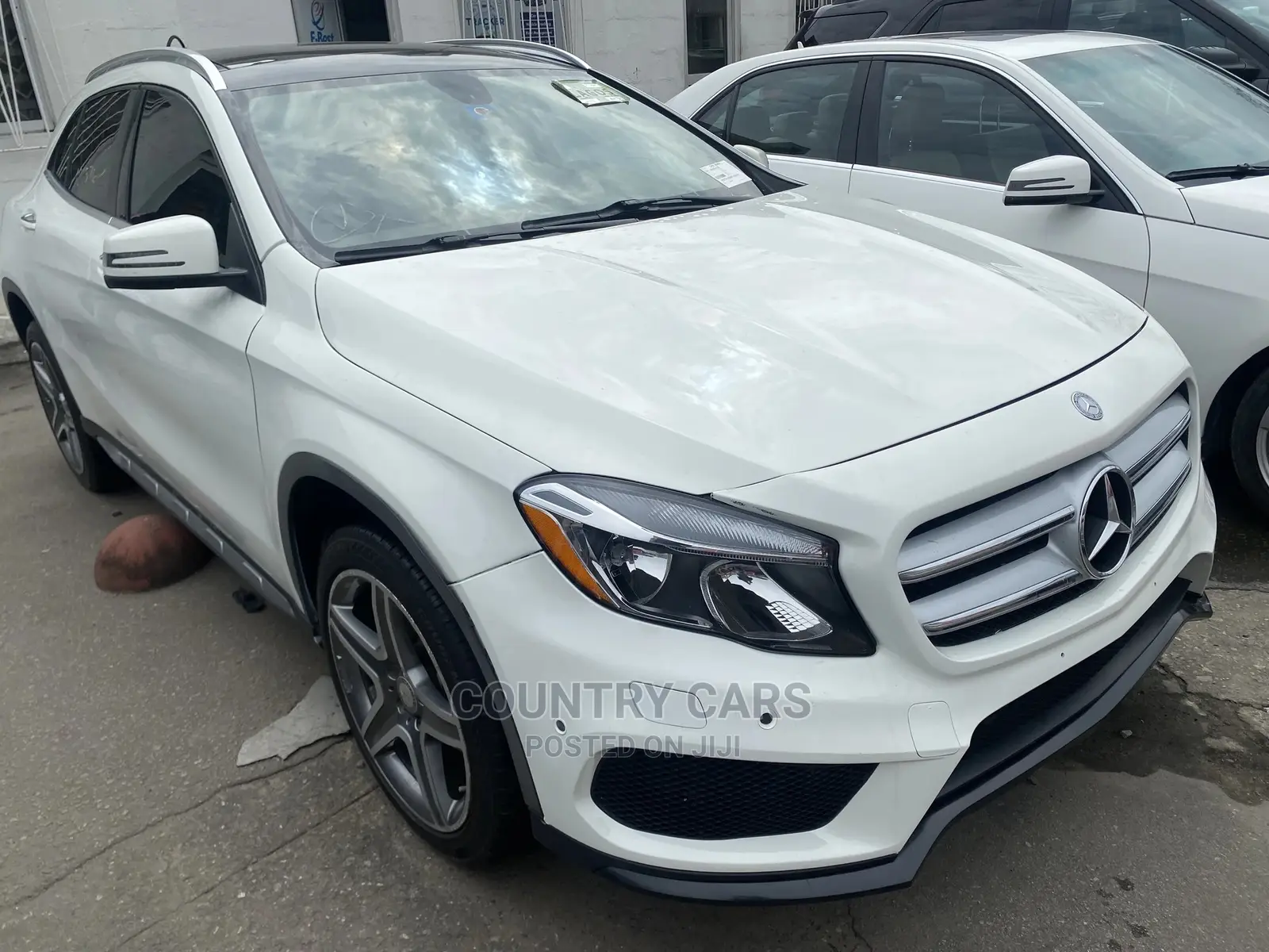 Mercedes-Benz GLA 250 2015 White