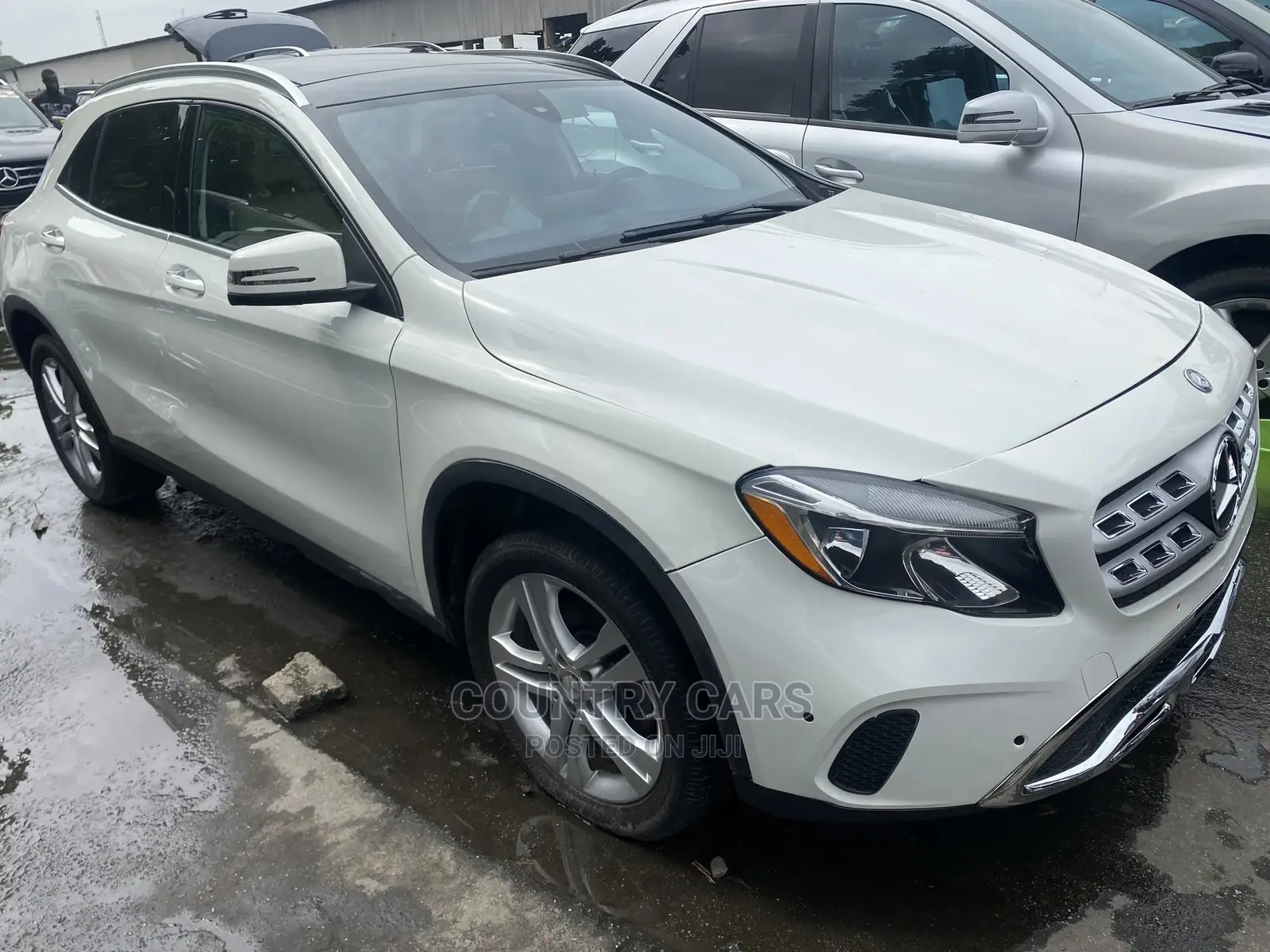 Mercedes-Benz GLA 250 2016 White