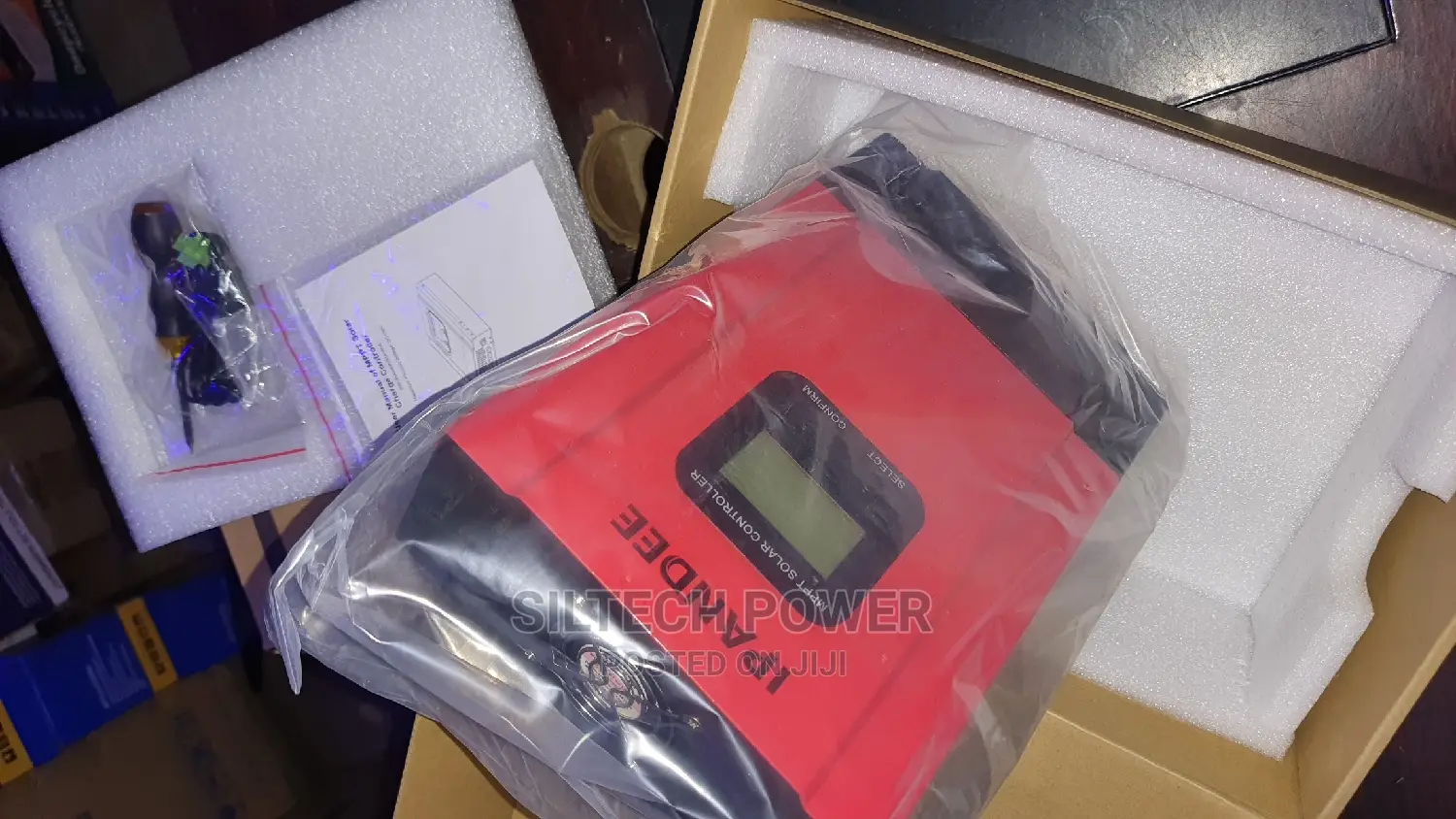 Ipandee High Efficiency MPPT 60ah