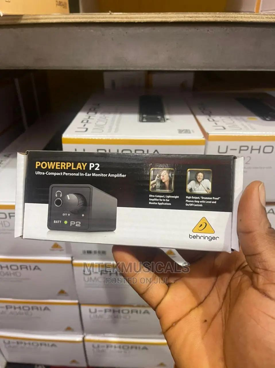 Behringer Powerplay P2