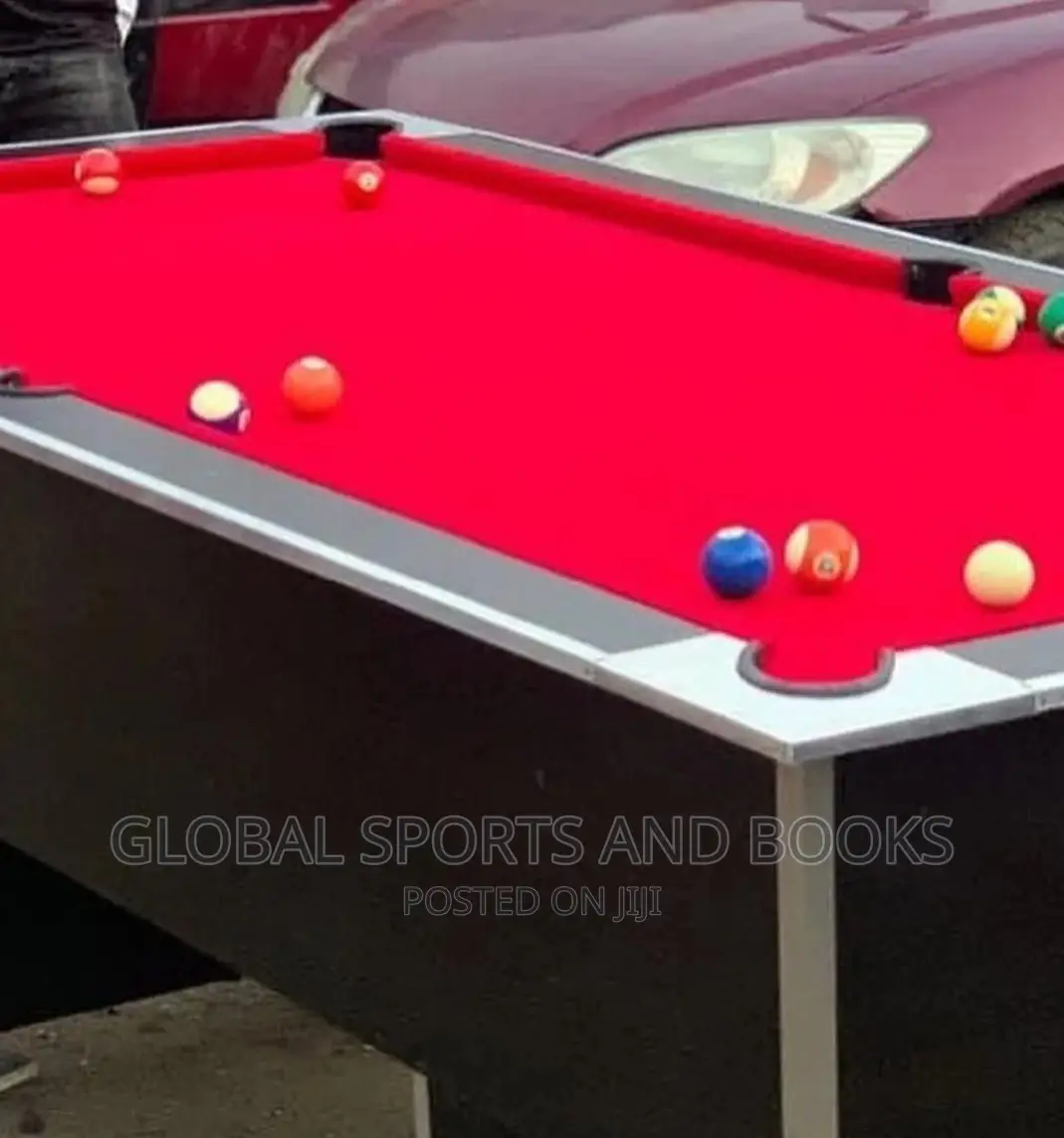 Affordable Snooker Board With Complete Accessories