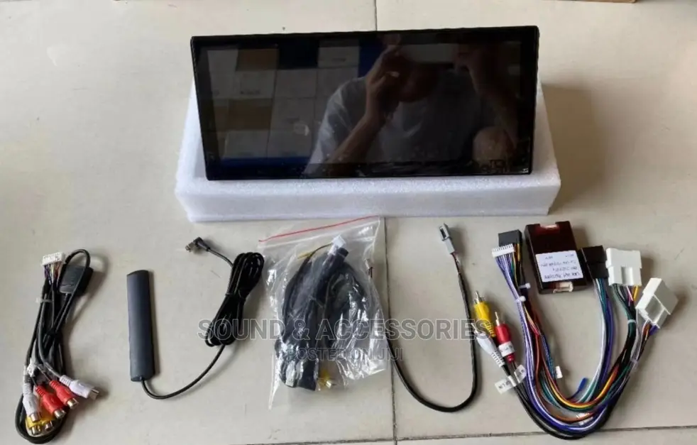 Toyota Landcruiser 300 2022 Tesla Android GPS Navigation Sys