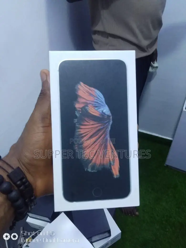New Apple iPhone 6s Plus 64 GB