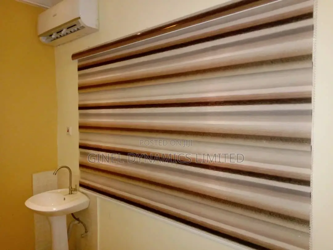 High Quality Window Blinds (Free Delivery)