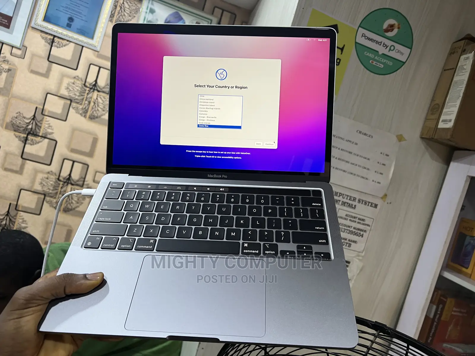 Laptop Apple MacBook 2020 16GB Intel Core I7 SSD 256GB