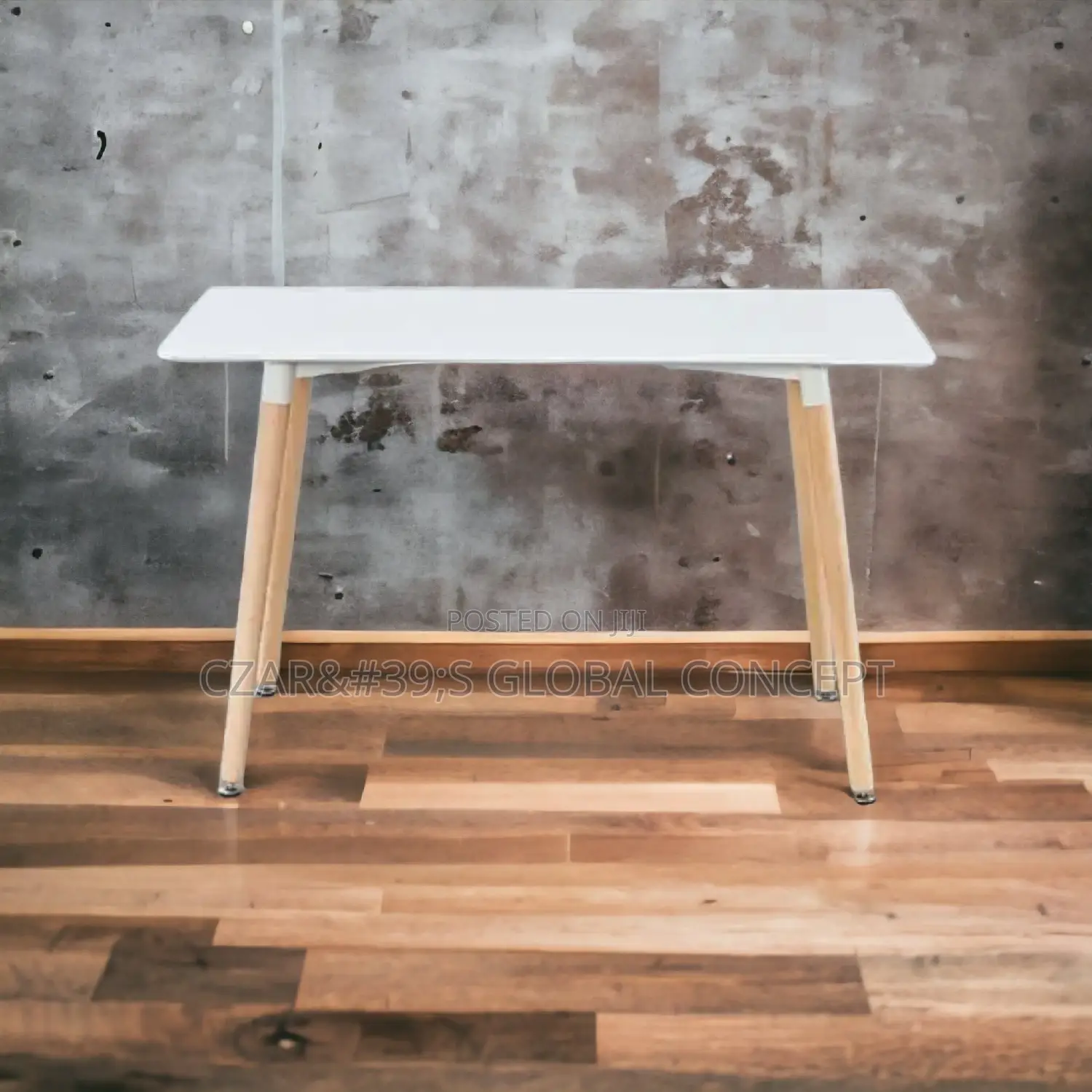 High. Quality Wooden Table