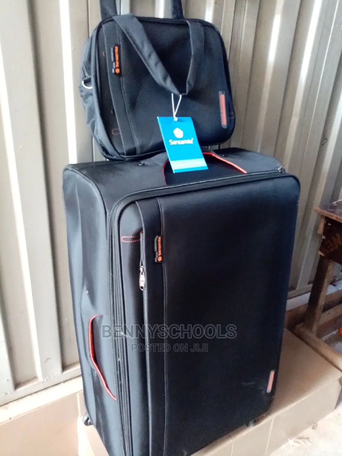 Big Sensamite Classic Traveling Luggage Box And Kit