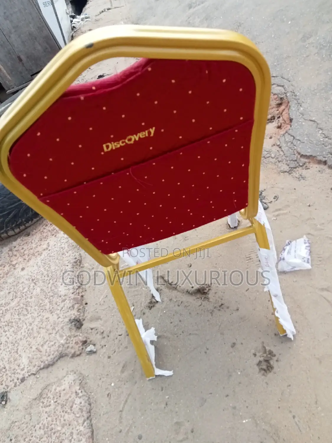 Banquet Discovery Chair