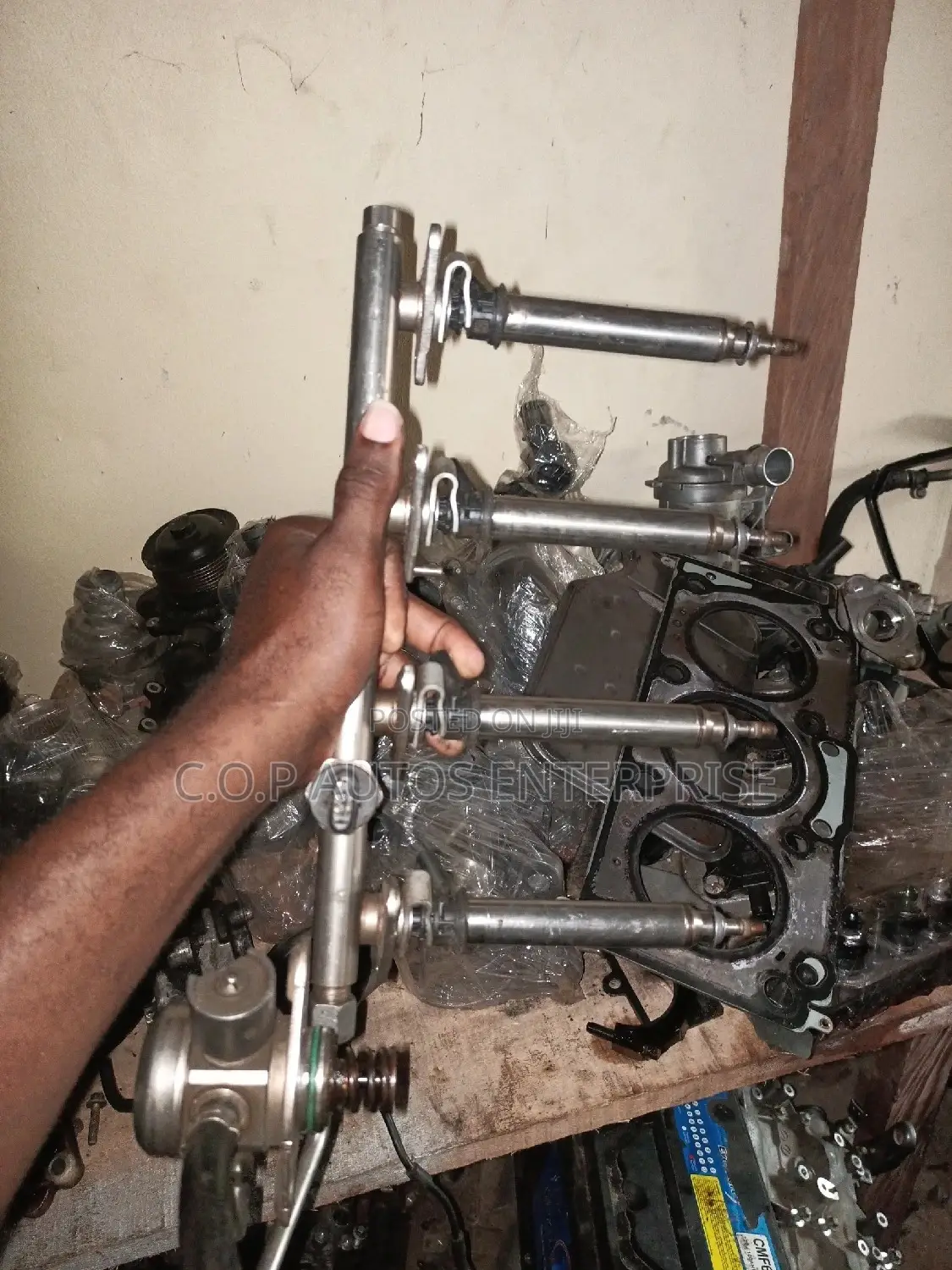 Nuzzle And Nuzzle Pump For Amg, Benz 274,270 Engine