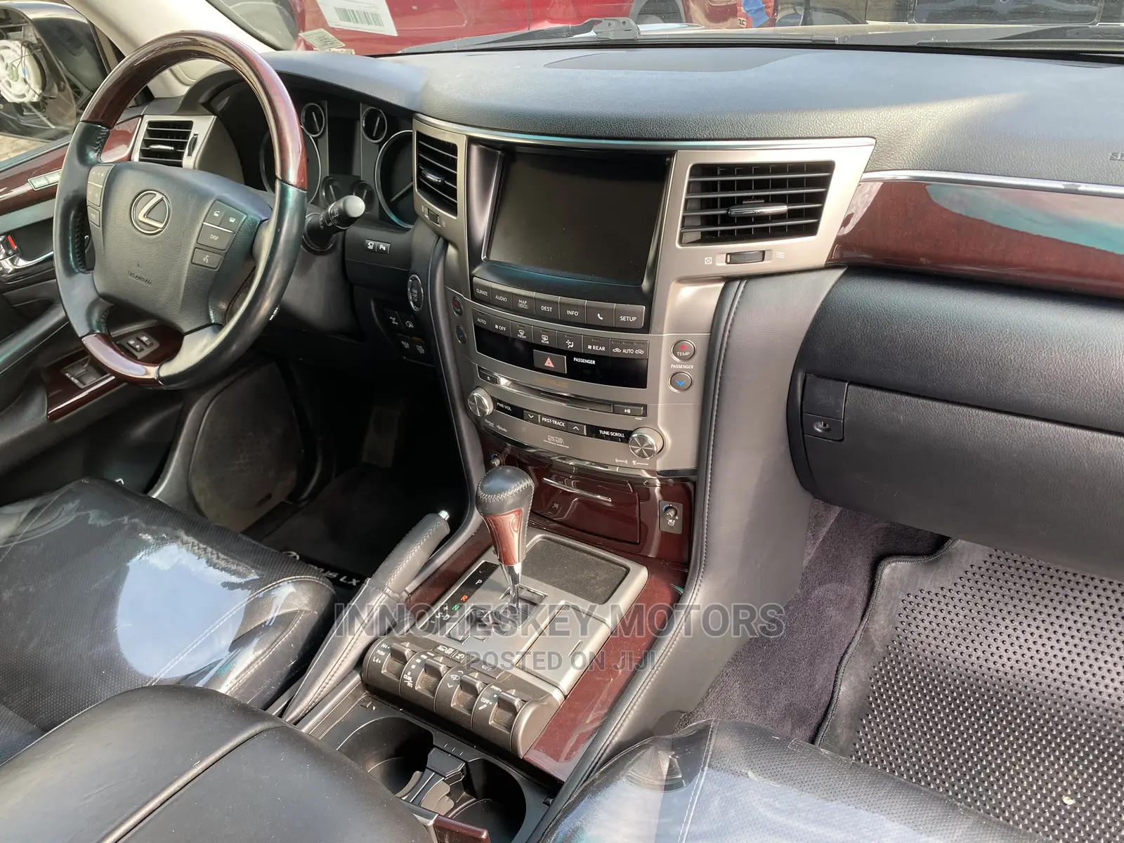 Lexus LX 570 AWD 2013 Black
