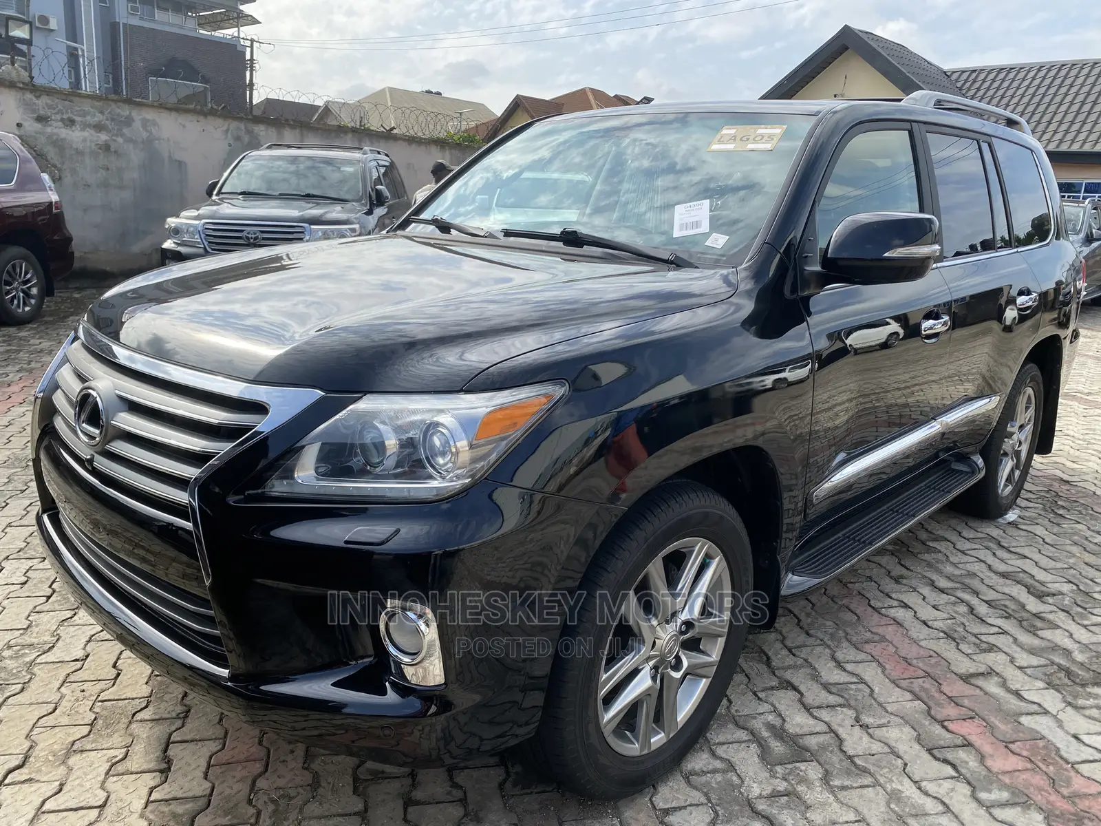 Lexus LX 570 AWD 2013 Black