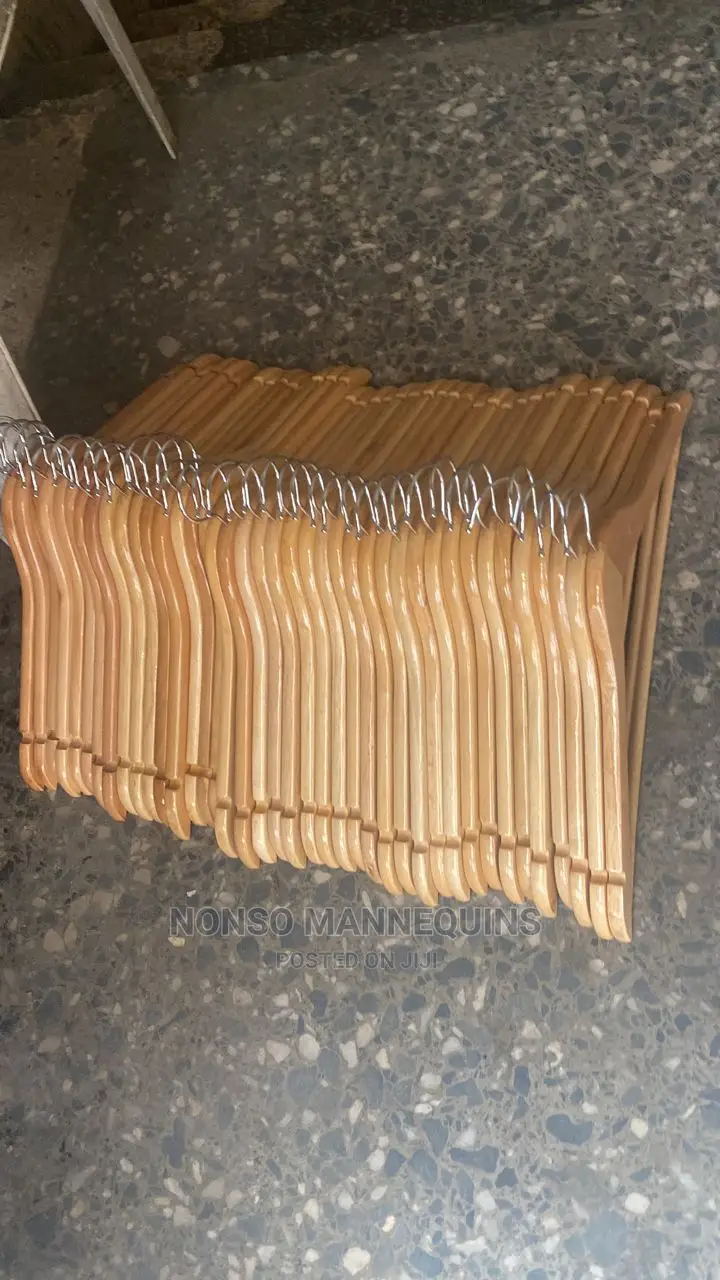 10 Pieces Per Pack Wooden Clothes High Quality Hangerz