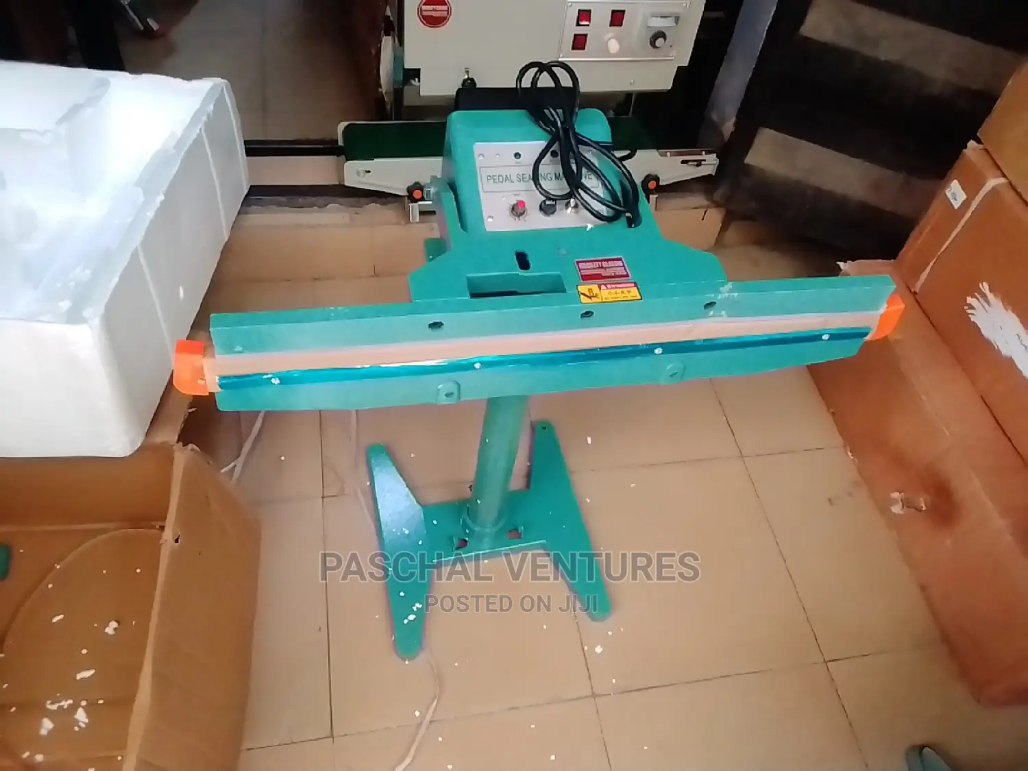 Pedal Sealing Machine 650 Mm