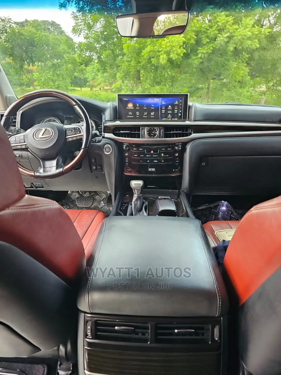 Lexus LX 570 (5 seats) AWD 2021 Black