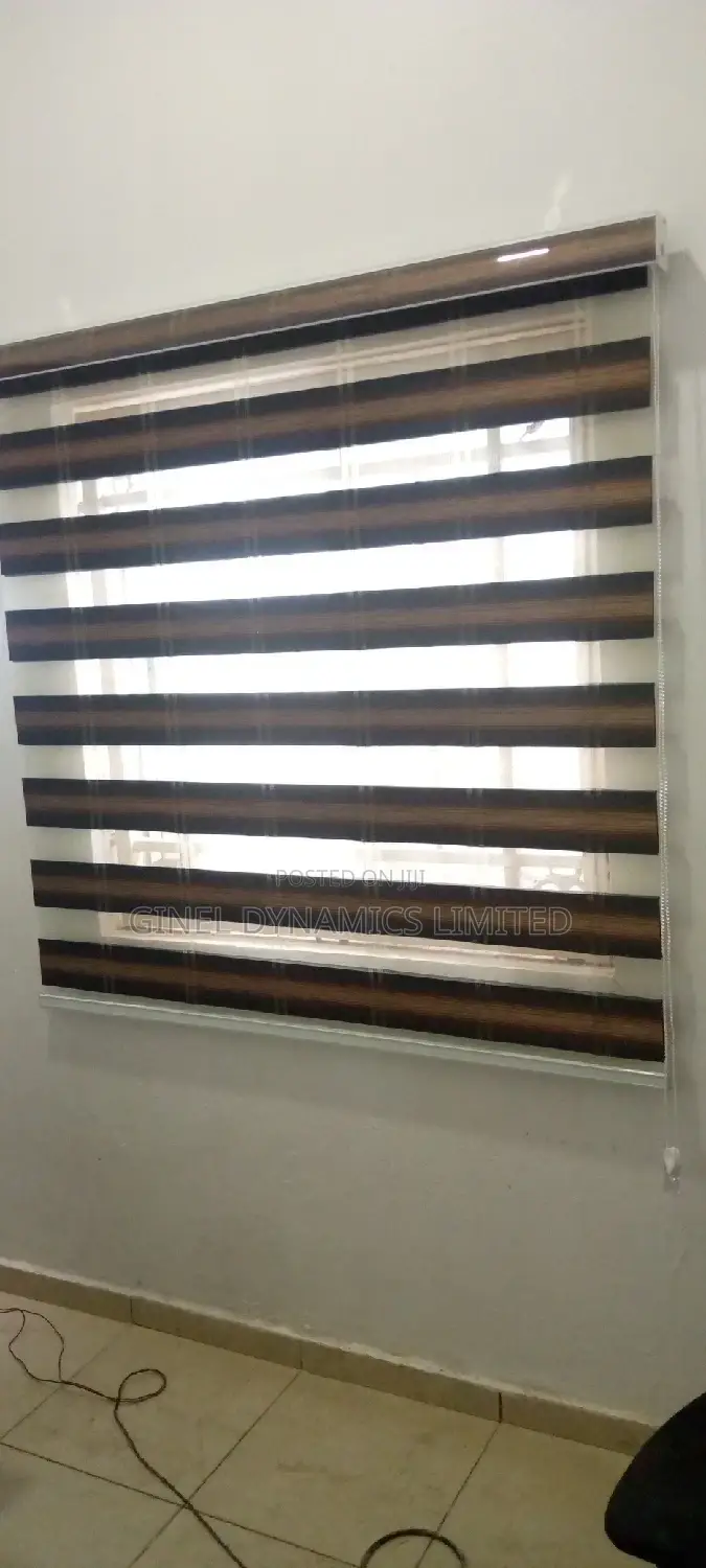 High Quality Window Blinds (Free Delivery)