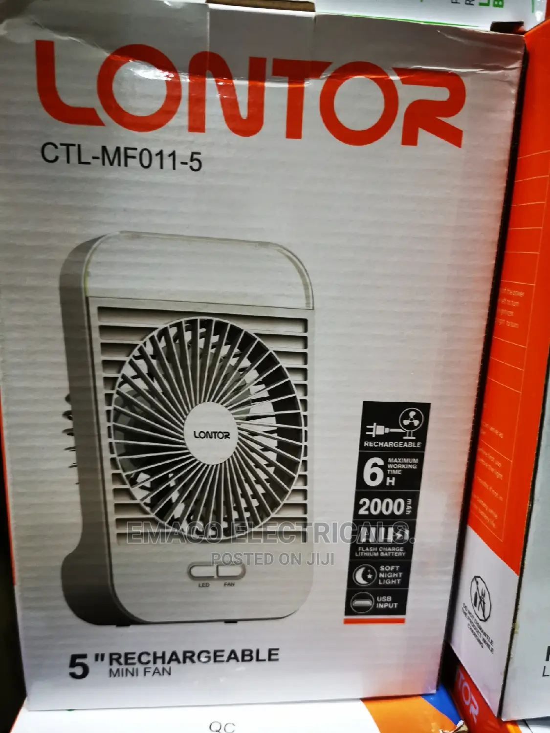 Rechargeable 5" Mini Table Top Fan