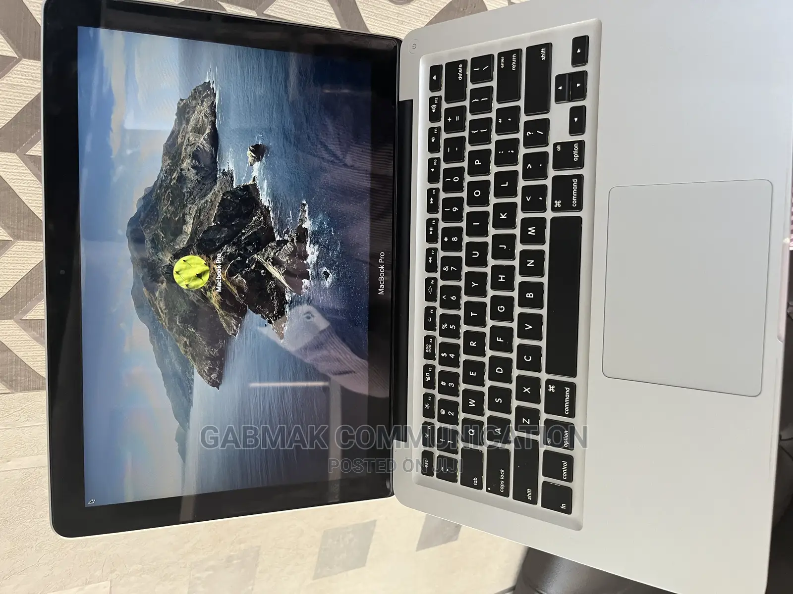 Laptop Apple MacBook 2012 8GB Intel Core I5 HDD 500GB
