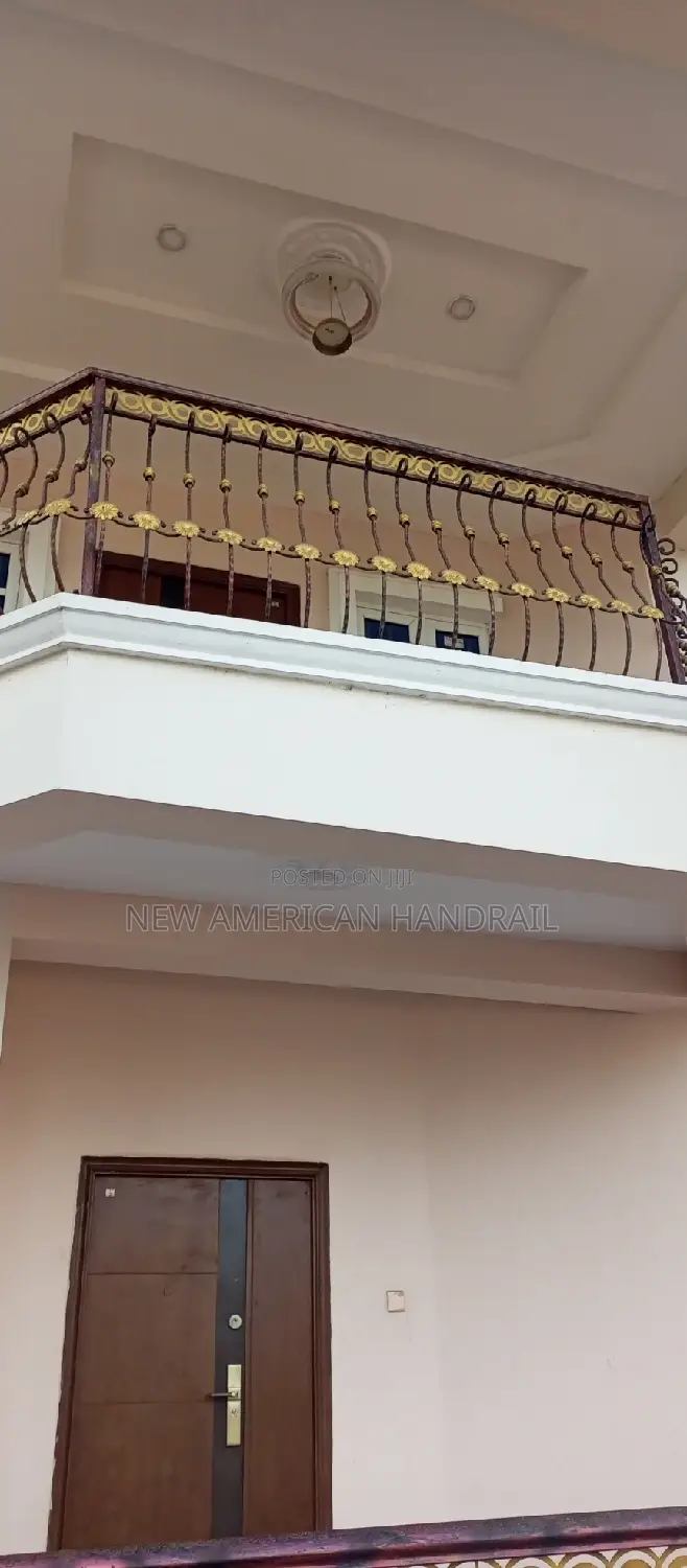 Strong Latest Design Rot Iron Handrail for Your Homes Etc