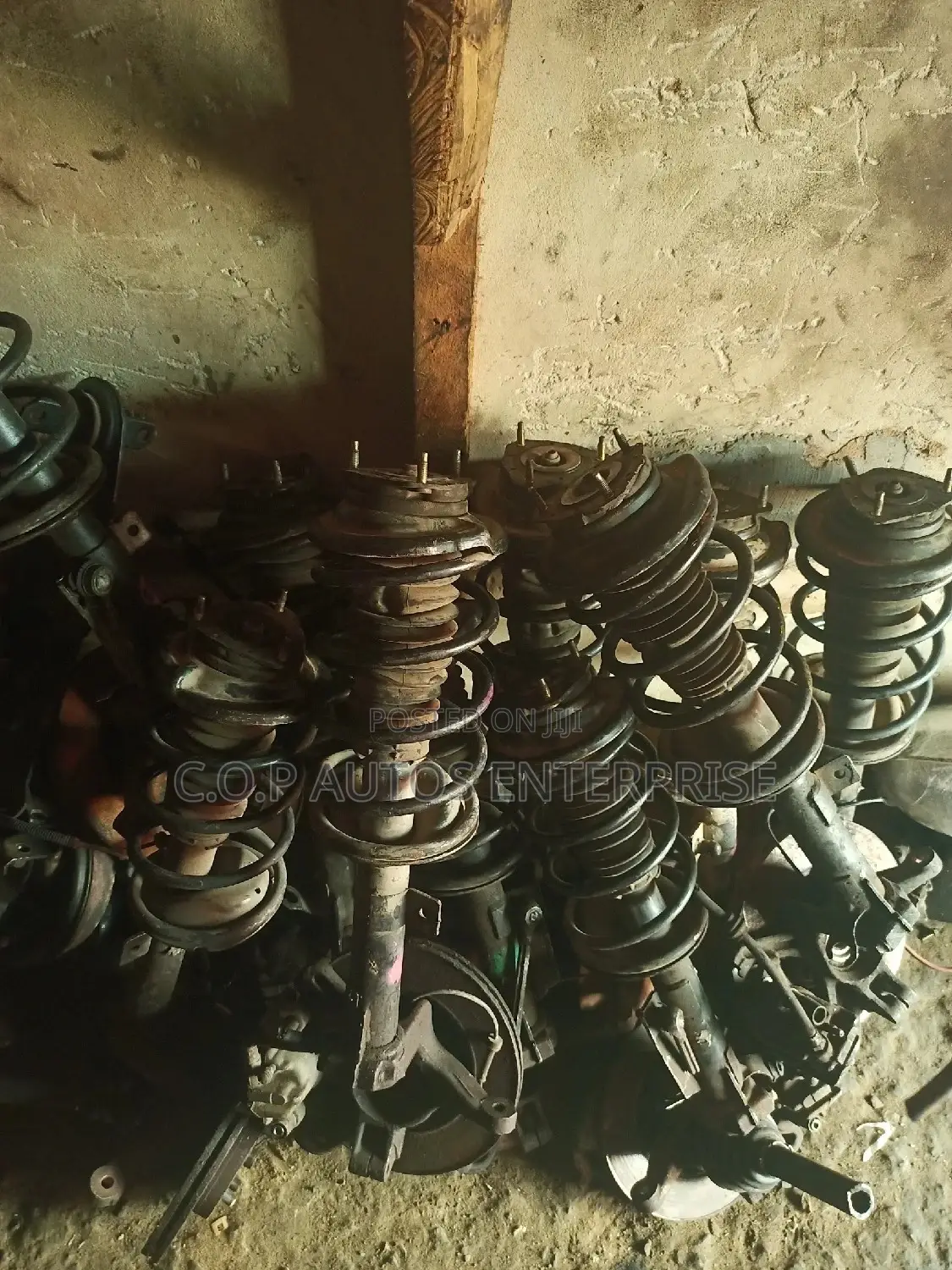 Shocks and Complete Underneath for Ford Focus
