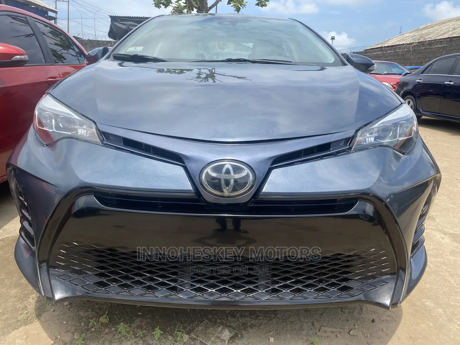 Toyota Corolla 2017 Gray