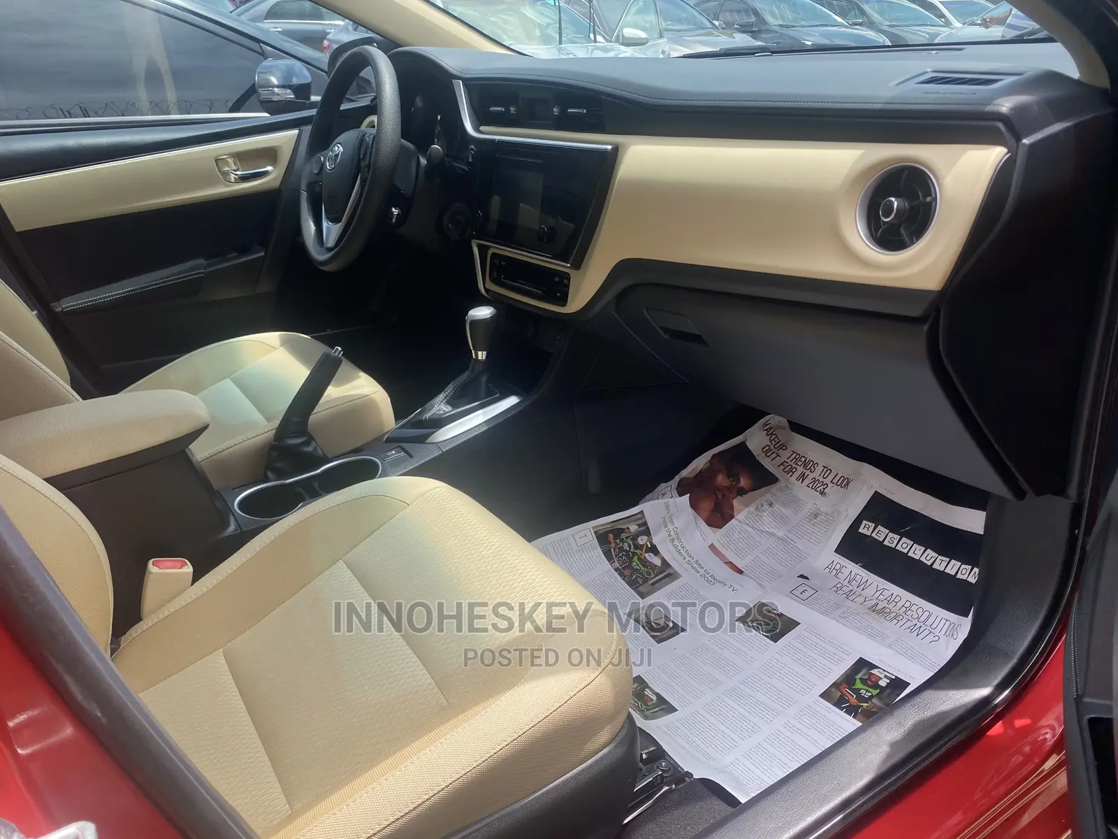 Toyota Corolla LE (1.8L 4cyl 2A) 2019 Red