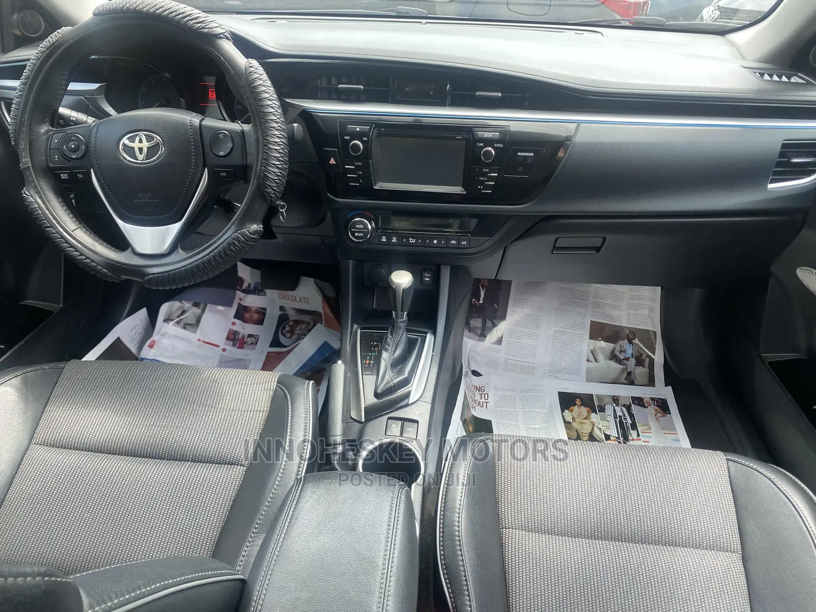 Toyota Corolla 2015 Red