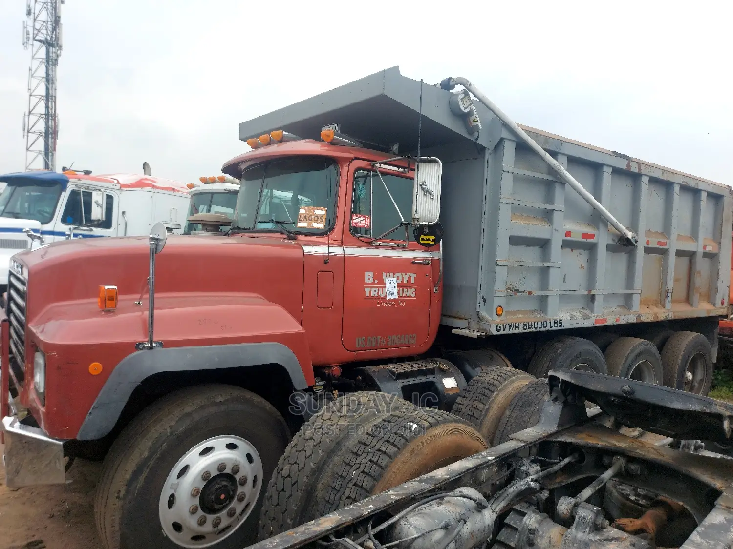 New Arrival 30tons RD Twelve Tyres Dump Truck Big Axle