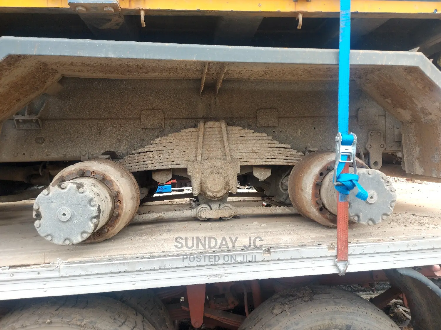 New Arrival 33 372 Man Ten Tyres Dump Truck With Big Axle