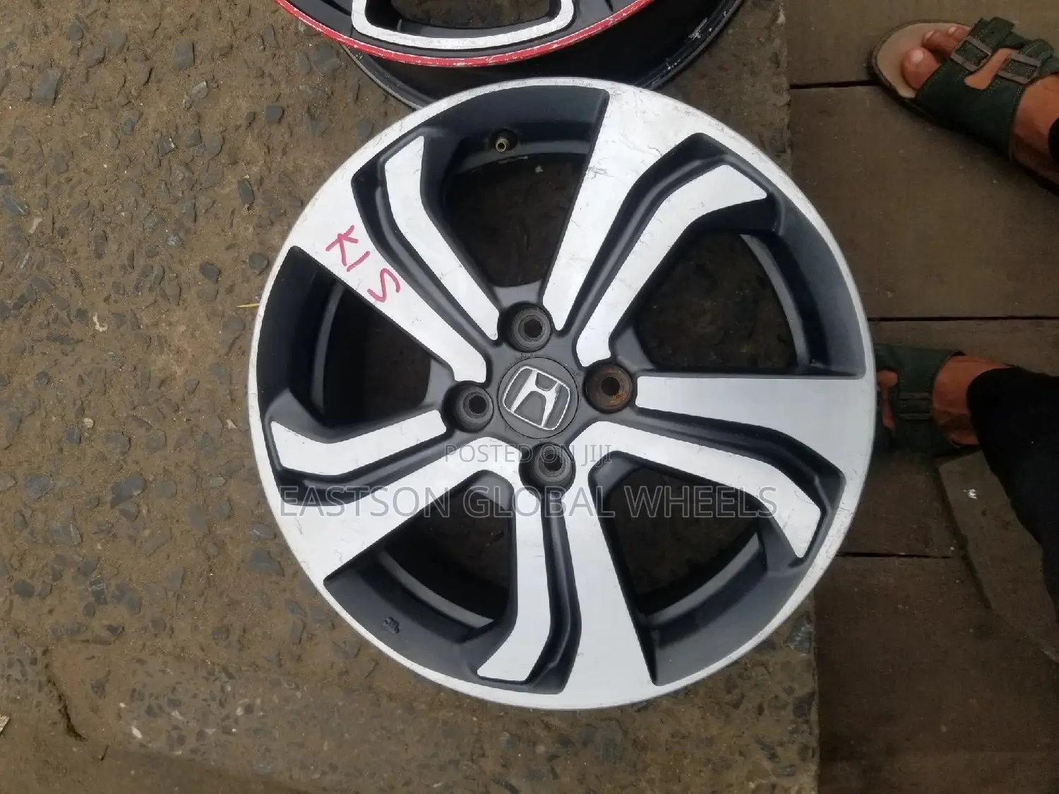 4 Bolt, 16inches Honda, Toyota