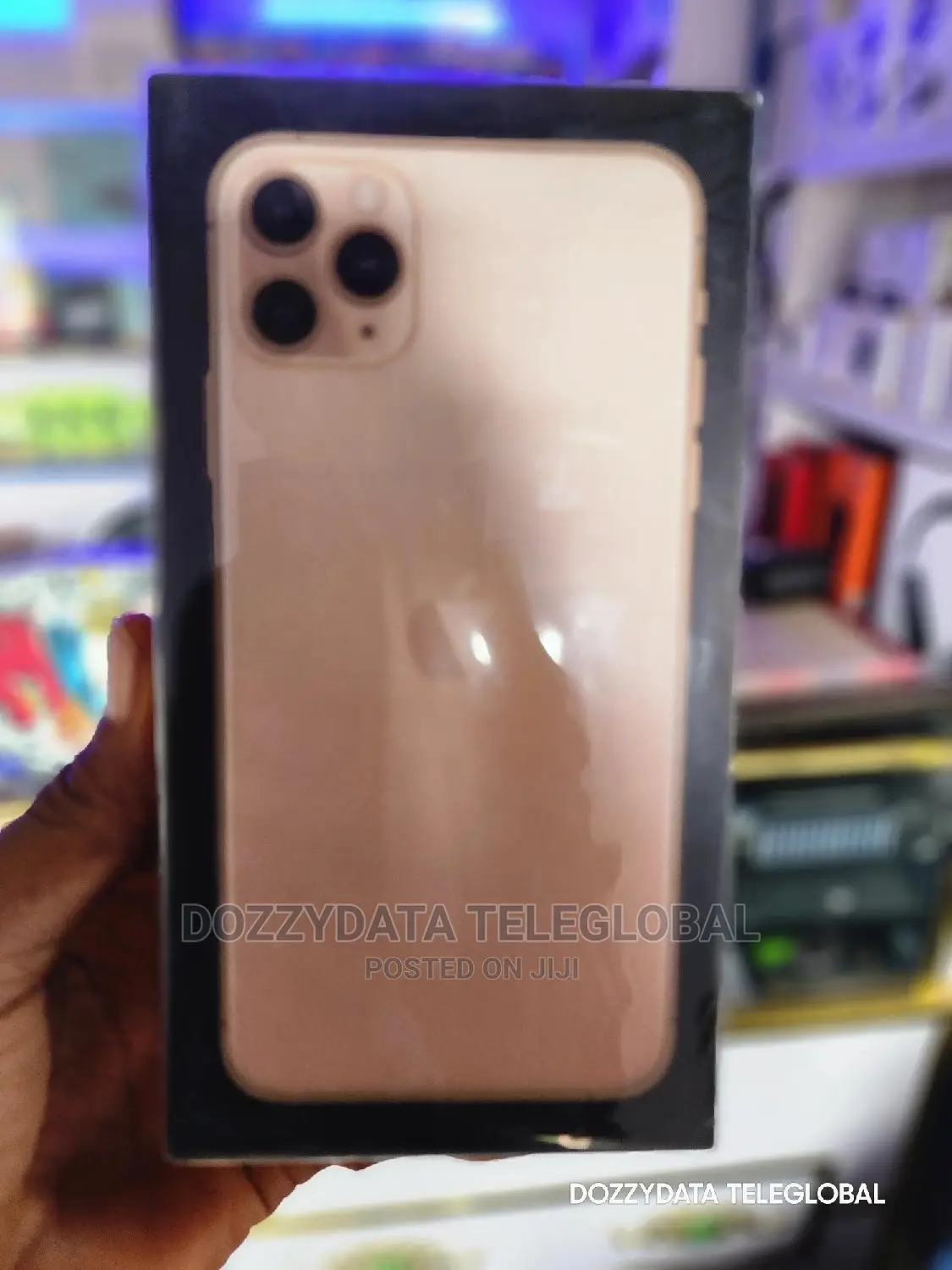 New Apple iPhone 11 Pro Max 64 GB