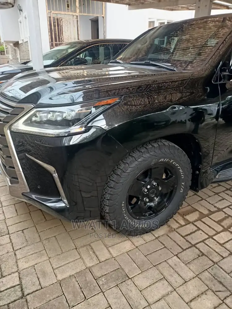 Lexus LX 570 (5 seats) AWD 2021 Black