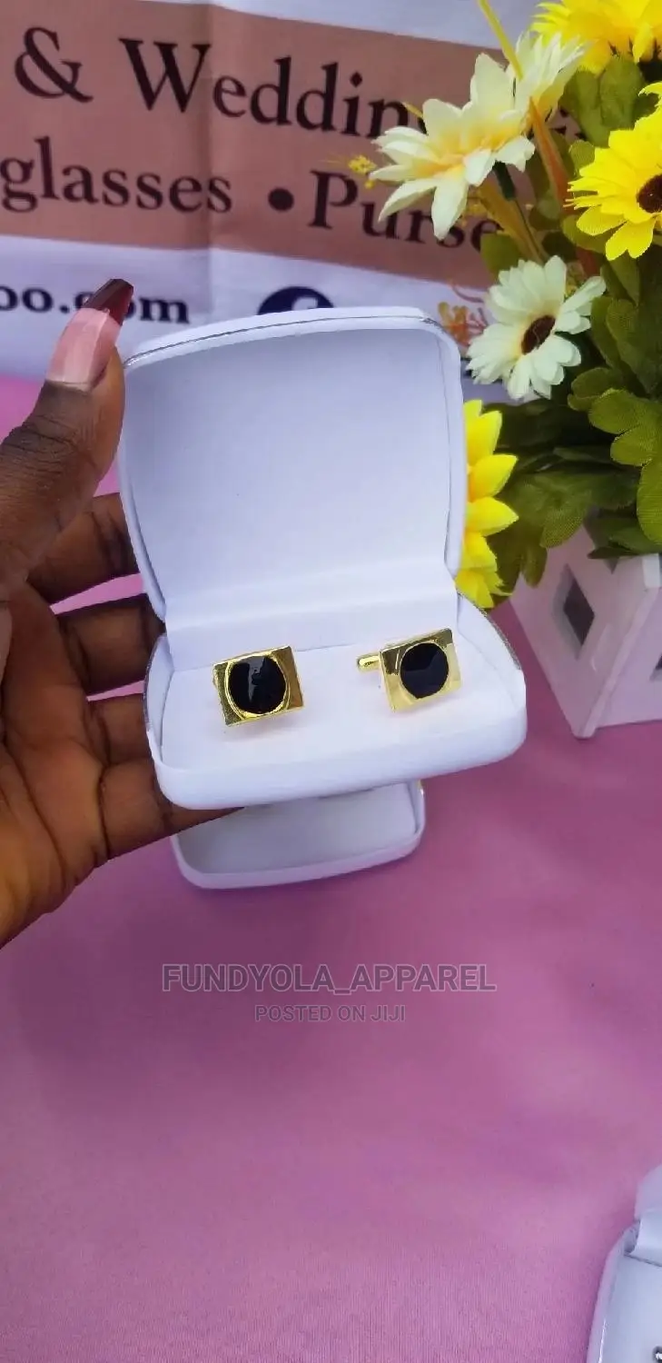 Gold and Black Male Cufflink