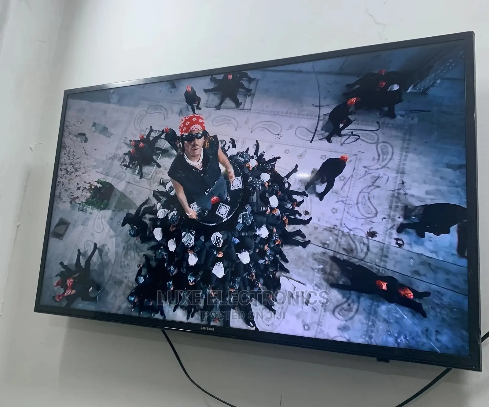 European Used 43 Inches Samsung Uhd HDR Smart Tv