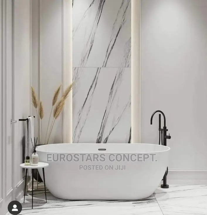 White England Quality Acrylic Bathtub