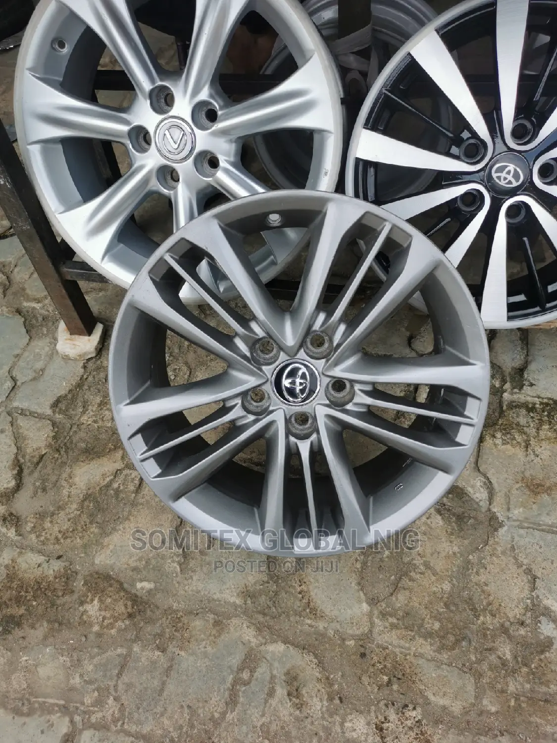 2016 Camry Rim17