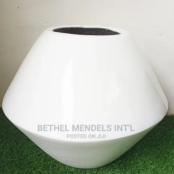 Wholesales of Fiberglass Flower Vases in Asaba Delta State