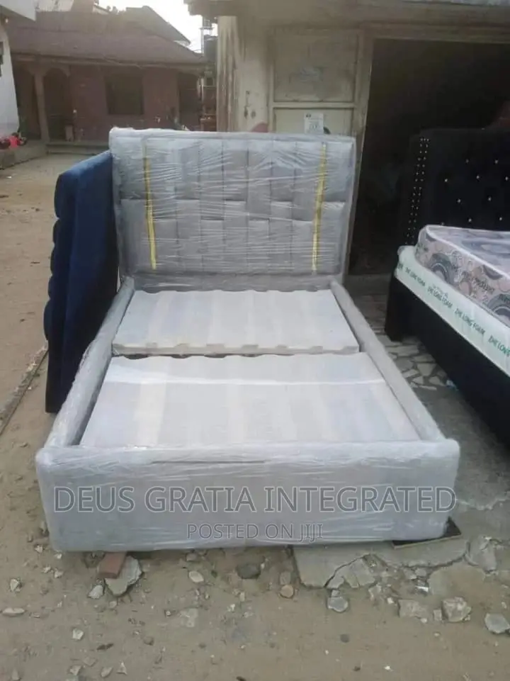 4x6 Bedframe for Bedroom and Hotel Rooms