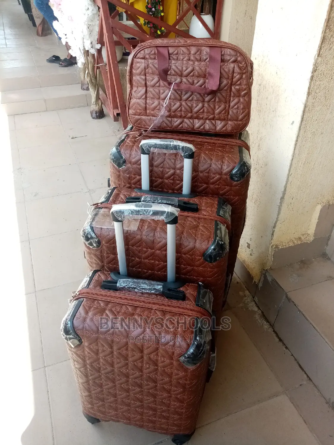 Set of 4 Draft Brown Leather Traveling Luggage Boxes