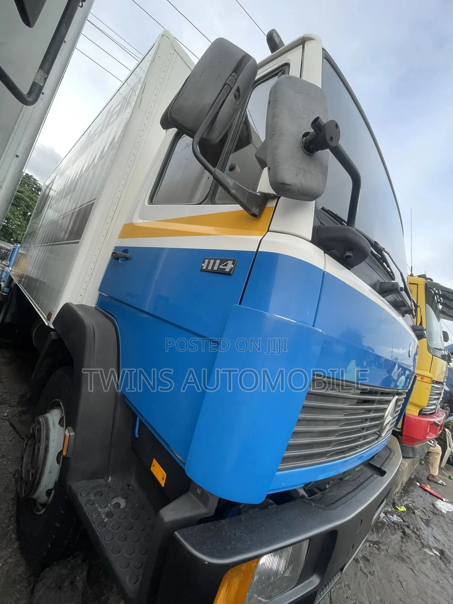 Mercedes-Benz 1114 8bolt