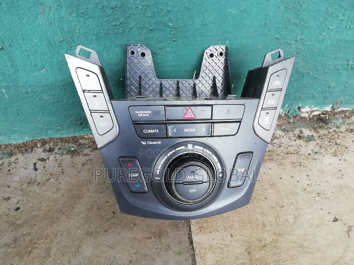 Ac Control Panel for Hyundai Santafe 2014 Model