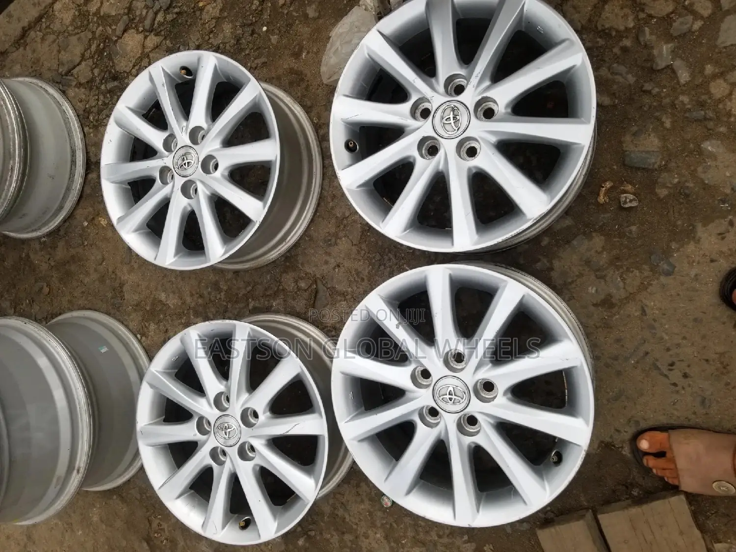 012 Camry 16* Follow Come