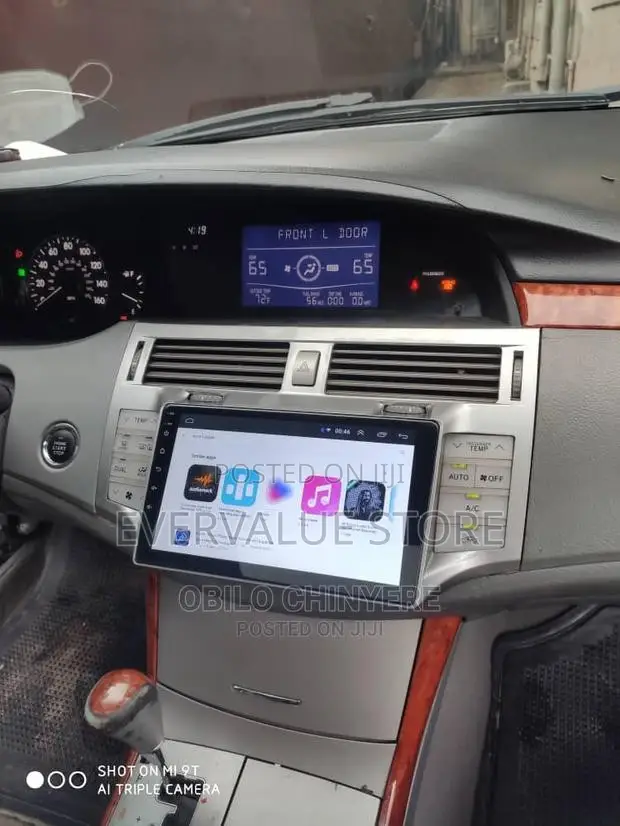 Toyota Avalon 2006-2011 Android Player + Reverse Camera.