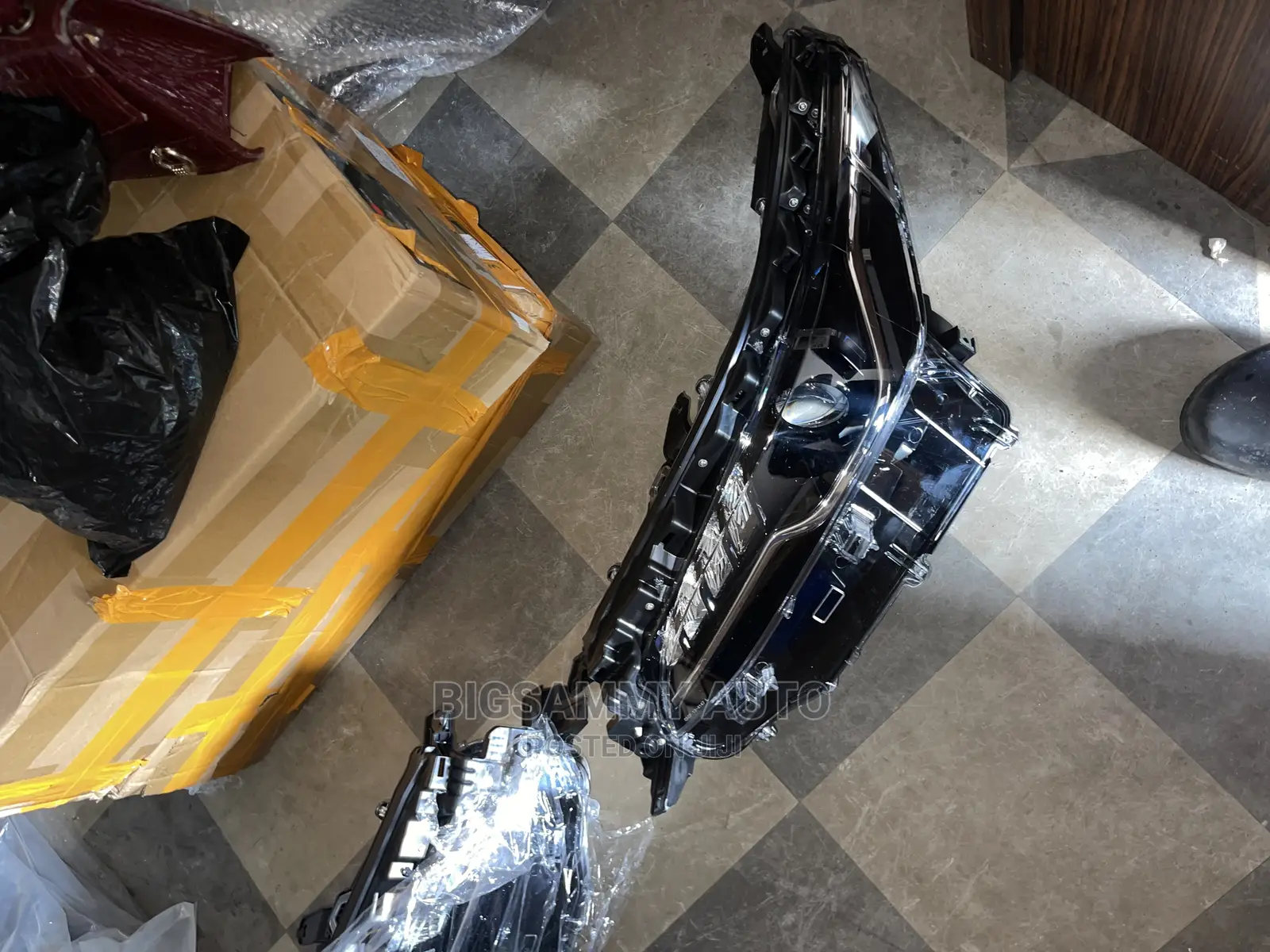 Fortuner 2020 / 2022 Headlamp / Headlight