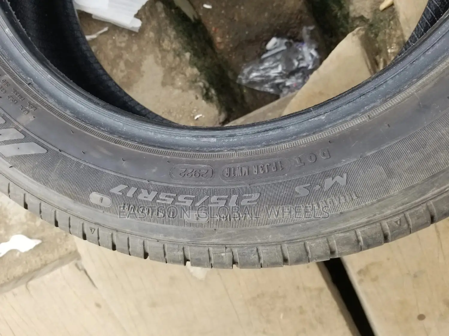 215 55 17 Tokunbo Tyre