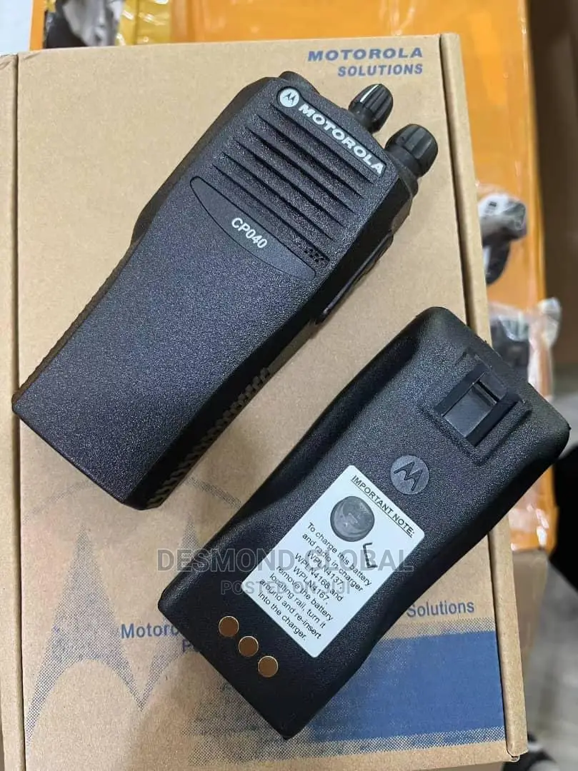 Motorola Cp040 VHF Walkie Talkie