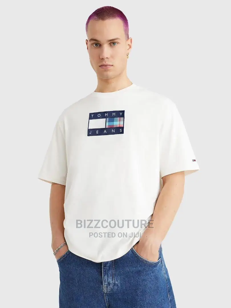 Original TOMMY HILFIGER T-Shirts Available in Store