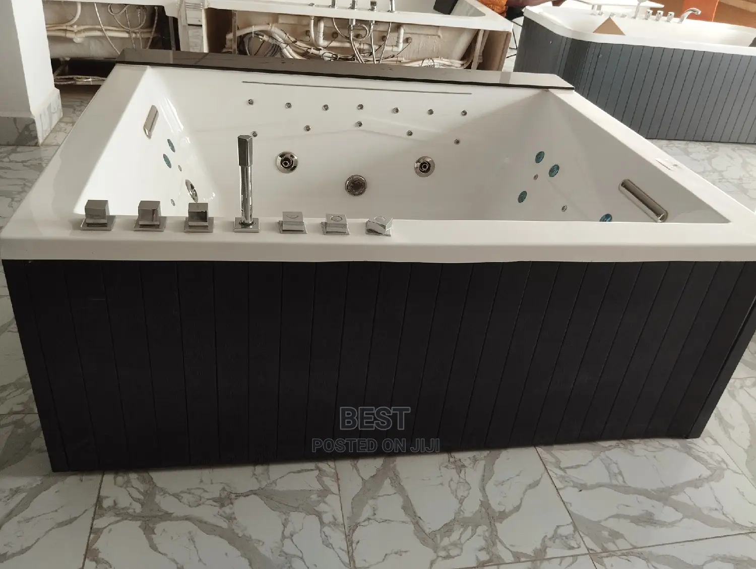 Masters England Jacuzzi
