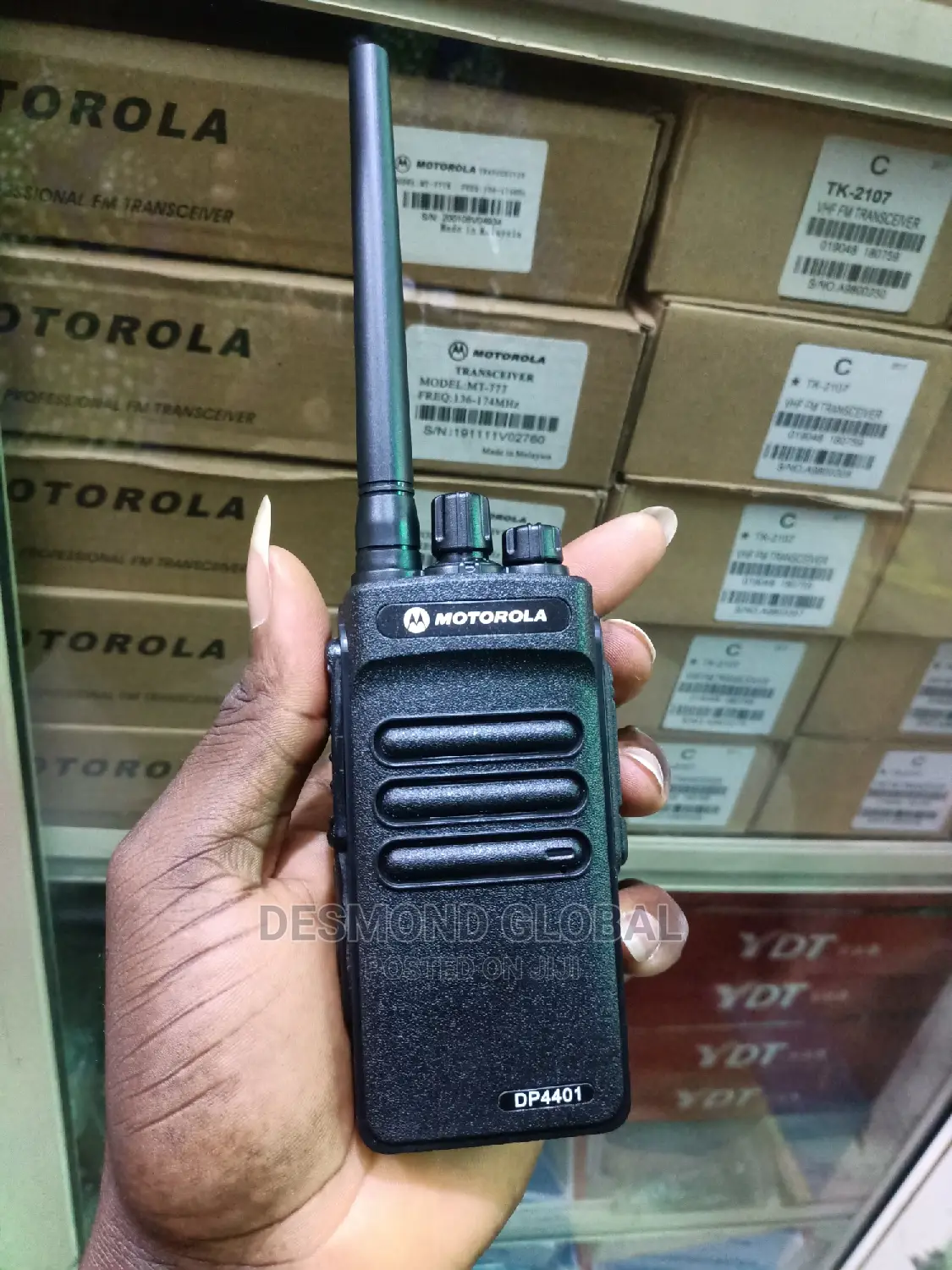 Motorola Walkie Talkie Uhf Radio