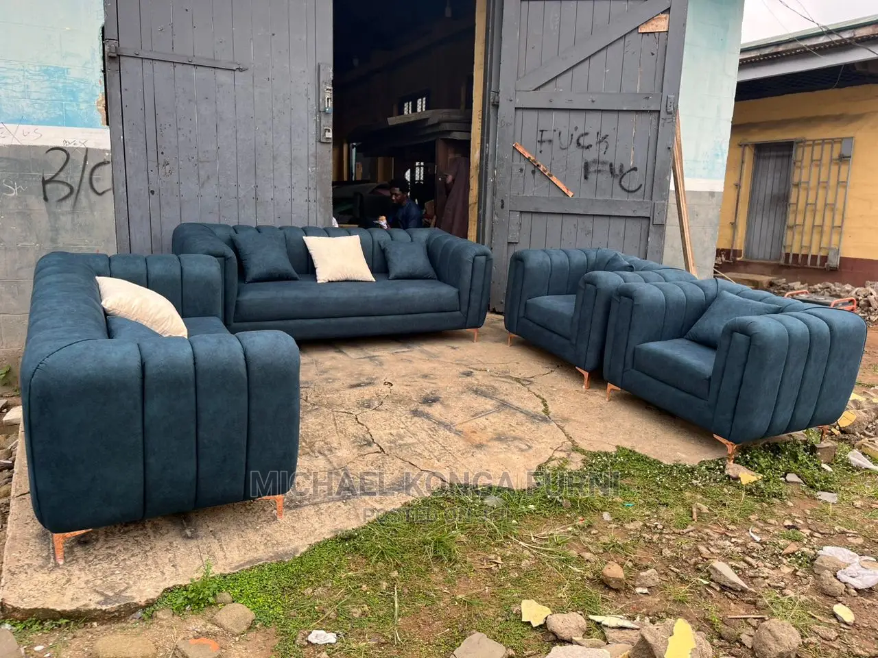 Luxurious Living Room Sofa Chair