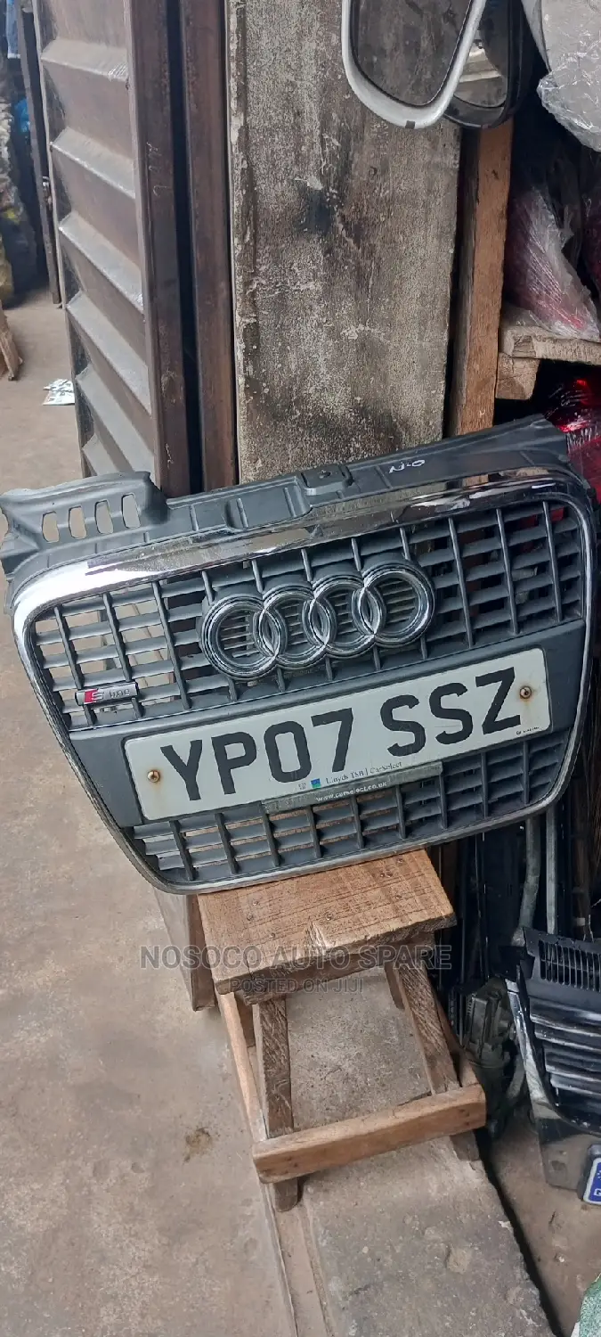 Front Grill Audi A4 2007
